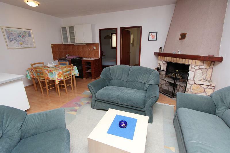 רוביני Apartments Lora מראה חיצוני תמונה
